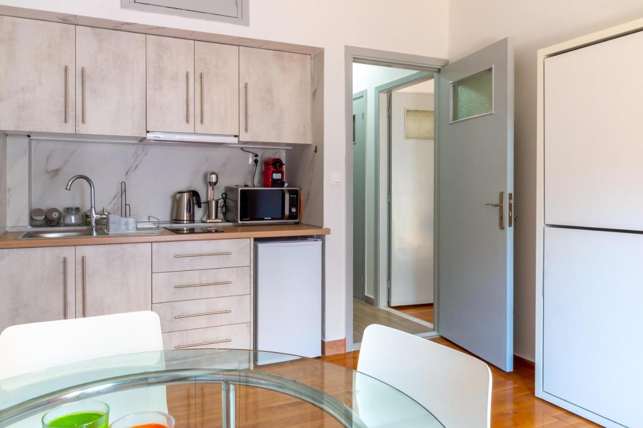 Rania'S Home In Athens Center Exterior photo