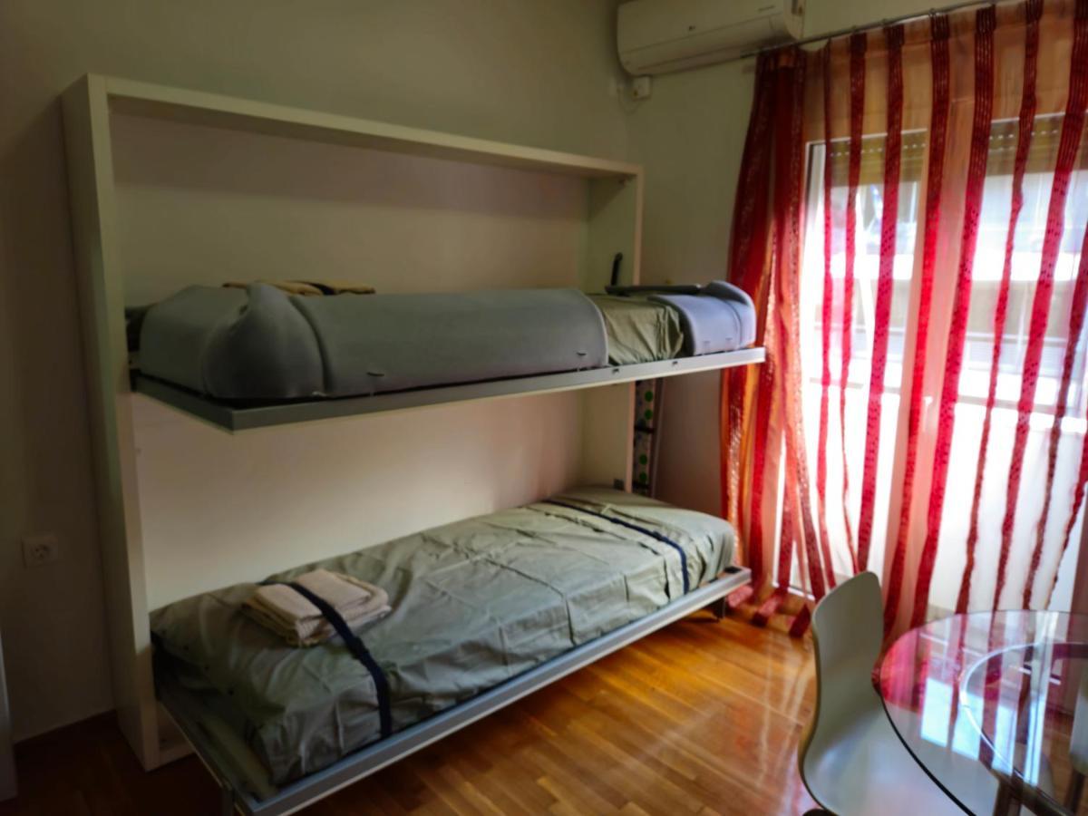 Rania'S Home In Athens Center Exterior photo